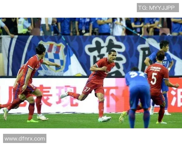 力帆与富力精彩对决重播回顾赛场瞬间与精彩进球分析