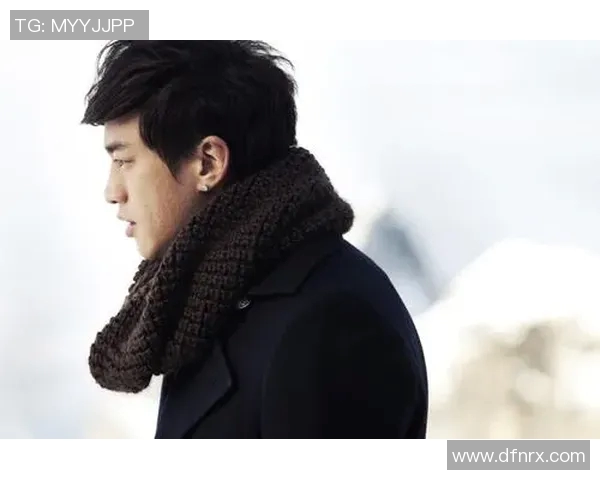 刘铮的成长之路：从青涩少年到篮球场上的璀璨明星